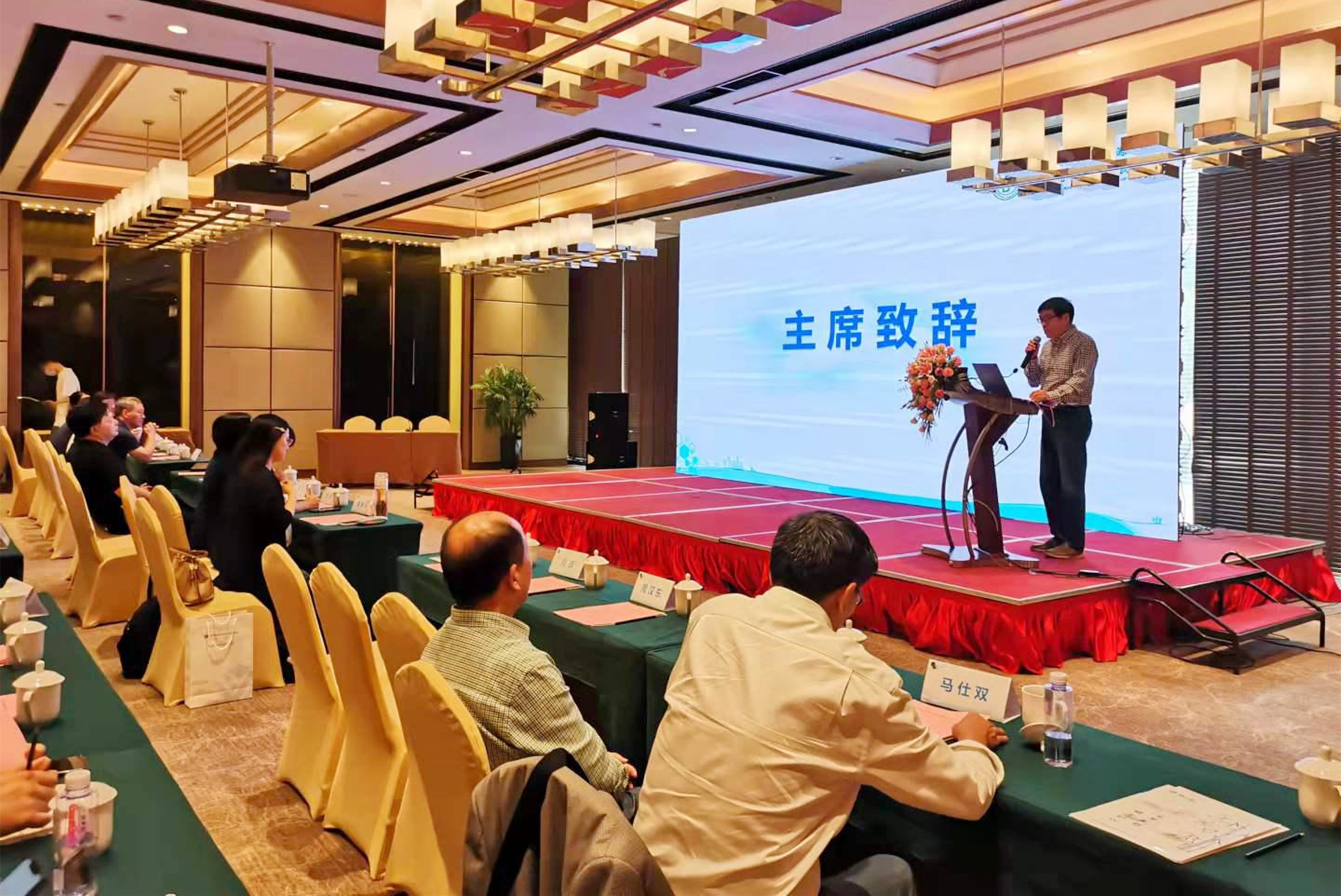 图片2.jpg 图片2.jpg